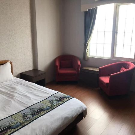 Red Roof B&B Jinhu Bagian luar foto