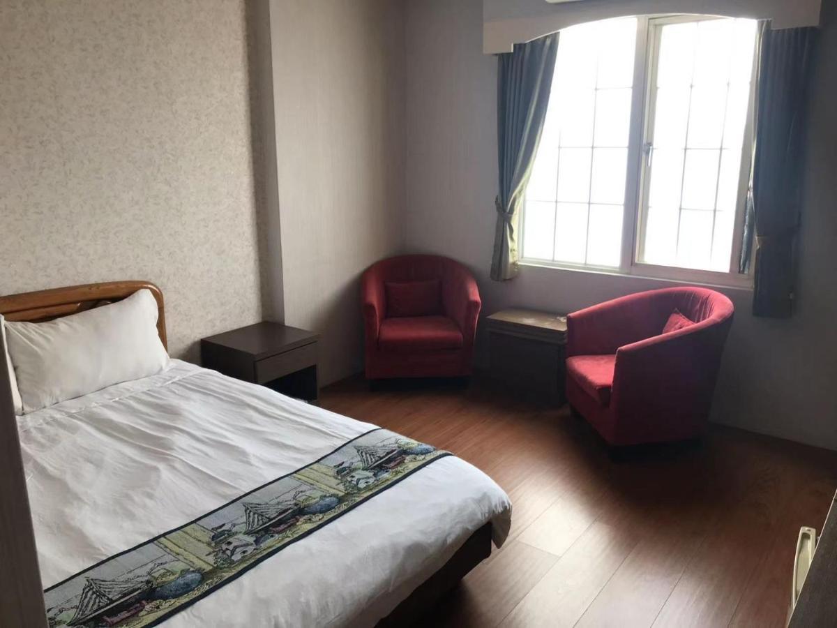 Red Roof B&B Jinhu Bagian luar foto