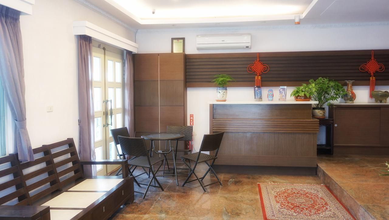 Red Roof B&B Jinhu Bagian luar foto