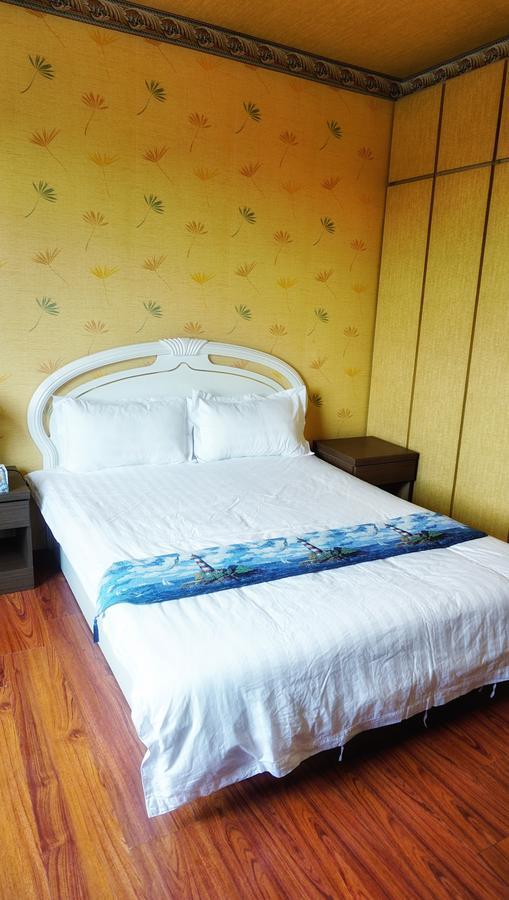 Red Roof B&B Jinhu Bagian luar foto