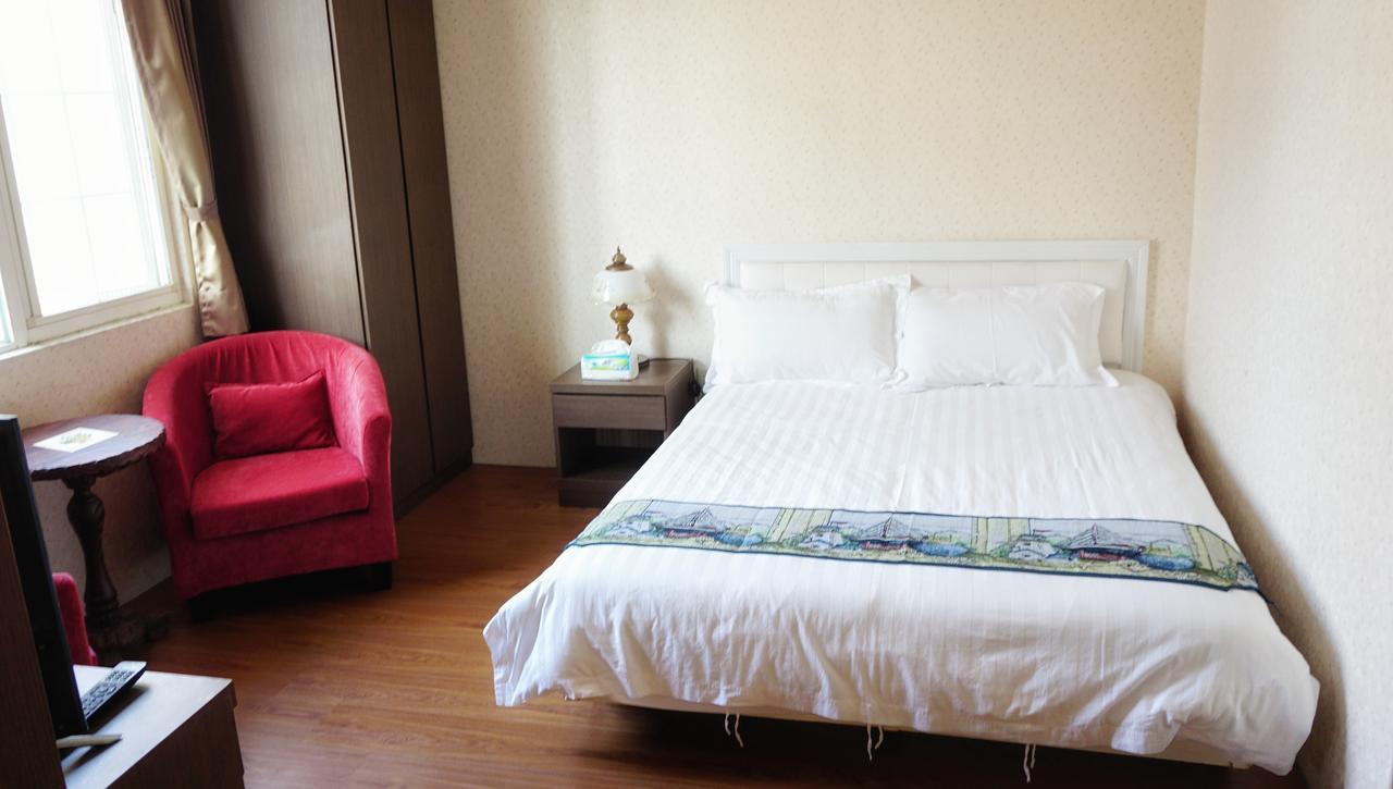 Red Roof B&B Jinhu Bagian luar foto